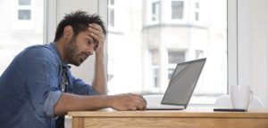 Werk stress tijd | 89 procent van de werkenden verspilt elke dag tijd op de werkvloer