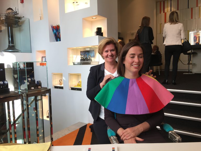 Eerste indruk wordt nog steeds grotendeels bepaald door uiterlijk eerste indruk Martine Verheij: Zakelijkestylingcoach