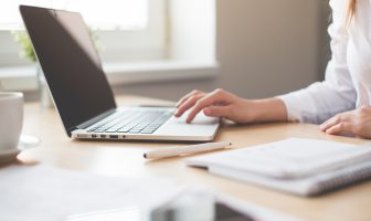 Balans werk privé zoek: Een van de grootste struggles in relaties Blog Astrid Landman