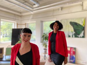 Pr-specialist Jennifer Delano en growth hacker Sharon van Sprang organiseren op 27 augustus 2020 in Hoofddorp hun eerste gezamenlijke masterclass. Onder de titel ‘Boost jouw sales met growth hacking en pr’ bespreken ze in een ochtend alle belangrijke kansen van growth hacking en free publicity. De doelgroep: ondernemers of mensen in bedrijven die willen groeien en growth hacking en/of pr nog niet maximaal inzetten om dit te kunnen.