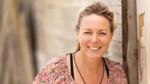 Fiona Kloosterman is een socialmediatrainer die de challenge aanging om 90 dagen lang zonder social media te leven. Na 90 dagen deelt ze de learnings van een leven zonder social media.