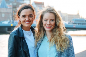 Doktersophakken.nl is overgenomen door Veerle Smit en Romée Snijders. Beide artsen worden de nieuwe gezichten van het platform dat ze verder willen gaan uitbouwen.