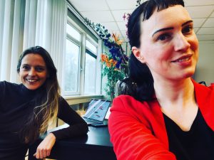 Jennifer Delano en Maartje Blijleven. PRGoeroes vergroot media-aandacht voor We Love Communities