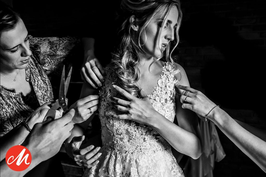 Els Korsten uitgeroepen tot Beste Trouwfotograaf Benelux 2021 Bruidsfotografe Els Korsten uit Den Bosch is uitgeroepen tot Beste Trouwfotograaf 2021 in de Masters of Wedding Photography. Dit is de grootste en meest prestigieuze wedstrijd voor bruidsfotografie van de Benelux. Op woensdag 29 december 2021 werden de winnaars bekend gemaakt. Korsten eindigde als eerste met maar liefst 17 awards in 2021.