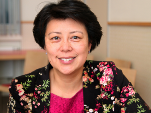 Veronique Kilian. Spreker, teamcoach en werkgelukdeskundige. Werkgeluk online training.