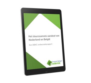 cover rapport duurzaamste aandeel grijs portret 3D. Verzekeraar ASR Nederland is het meest duurzame aandeel van Nederland en België. Dat stelt de Duurzaam Beleggen Academie (DBAC) op basis van onderzoek, dat is uitgevoerd omdat particuliere beleggers steeds duurzamer willen beleggen.