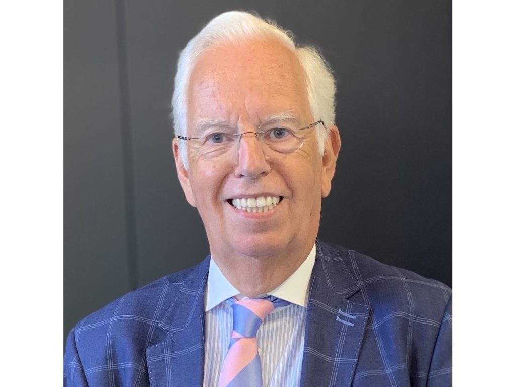 Prof. drs. Syben Tijmstra en drs. Peter Felen geven drie masterclasses voor toekomstbestendigere Nederlandse farmacie Sybren Tijmstra uitsnede