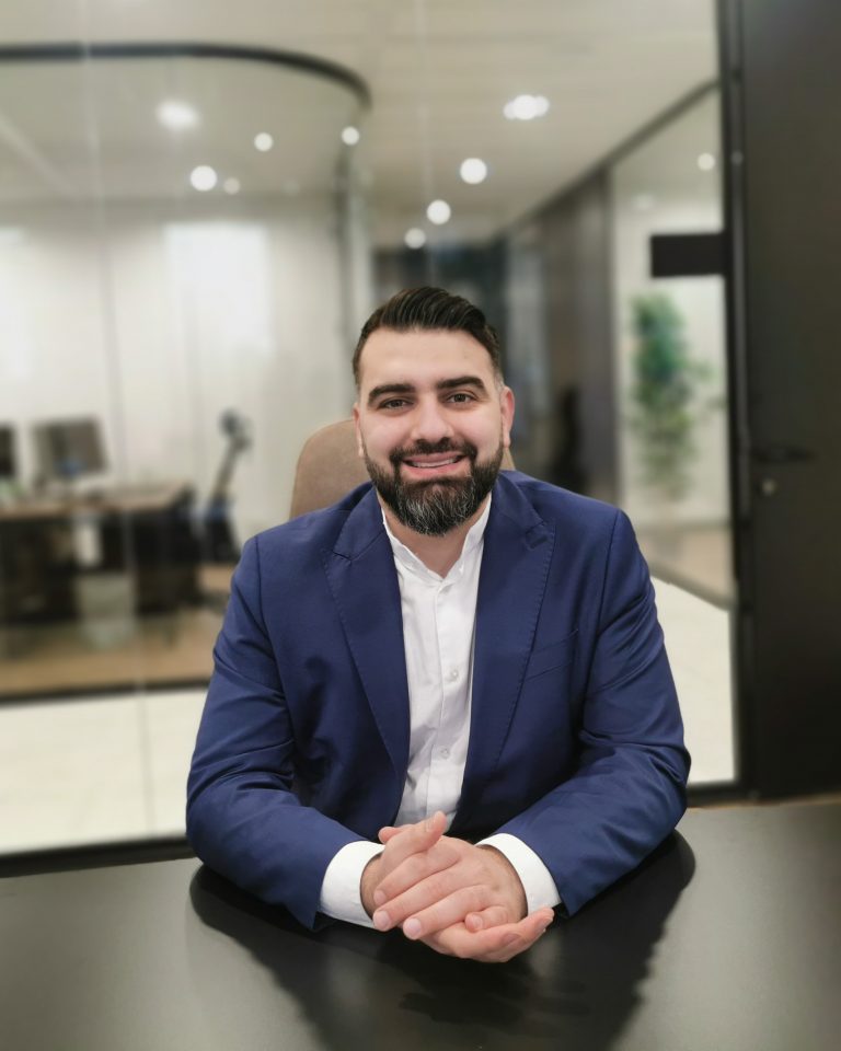 Yasin Yildirim: “Sport, literatuur, technologie en reizen verrijken mijn leven op verschillende manieren”