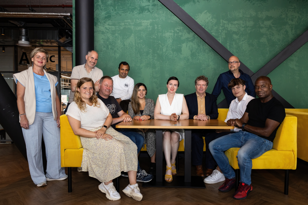 PR Goeroes bekroond met Benelux Enterprise Award 2024 Goulmy PRGoeroes Teamfoto Utrecht